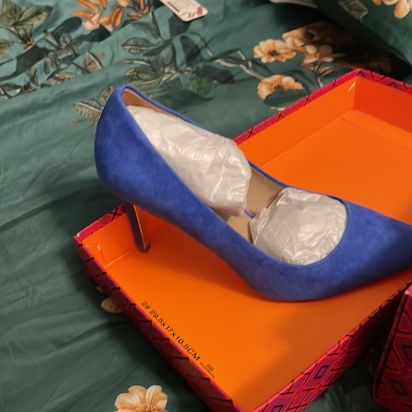 Tory Burch ELANA 85MM Pump Kid Suede - Picture 5 of 8